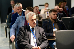 1da13ddb-81f8-409e-a2bb-2c078c24bab4