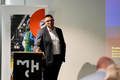 40e9ad53-fbd2-45bc-b803-ecdebde3a9c9