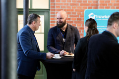 9f4d99c5-5249-4dac-a9aa-7ea770e5ab50